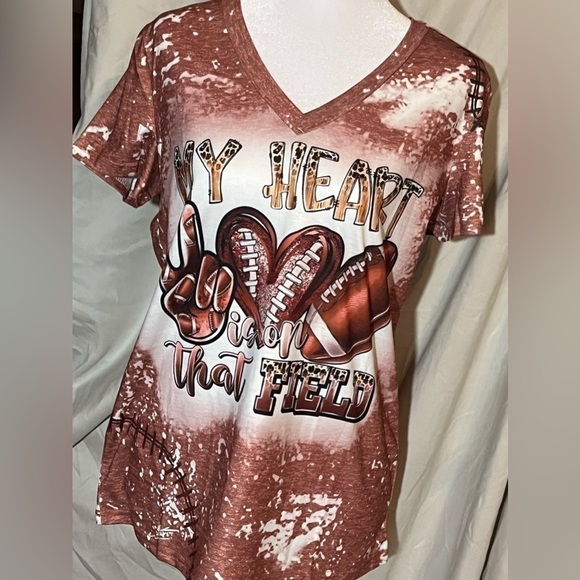 🏈My heart is on that field  VNeck womens TShirt with heart, peace, and football - Picture 3 of 9